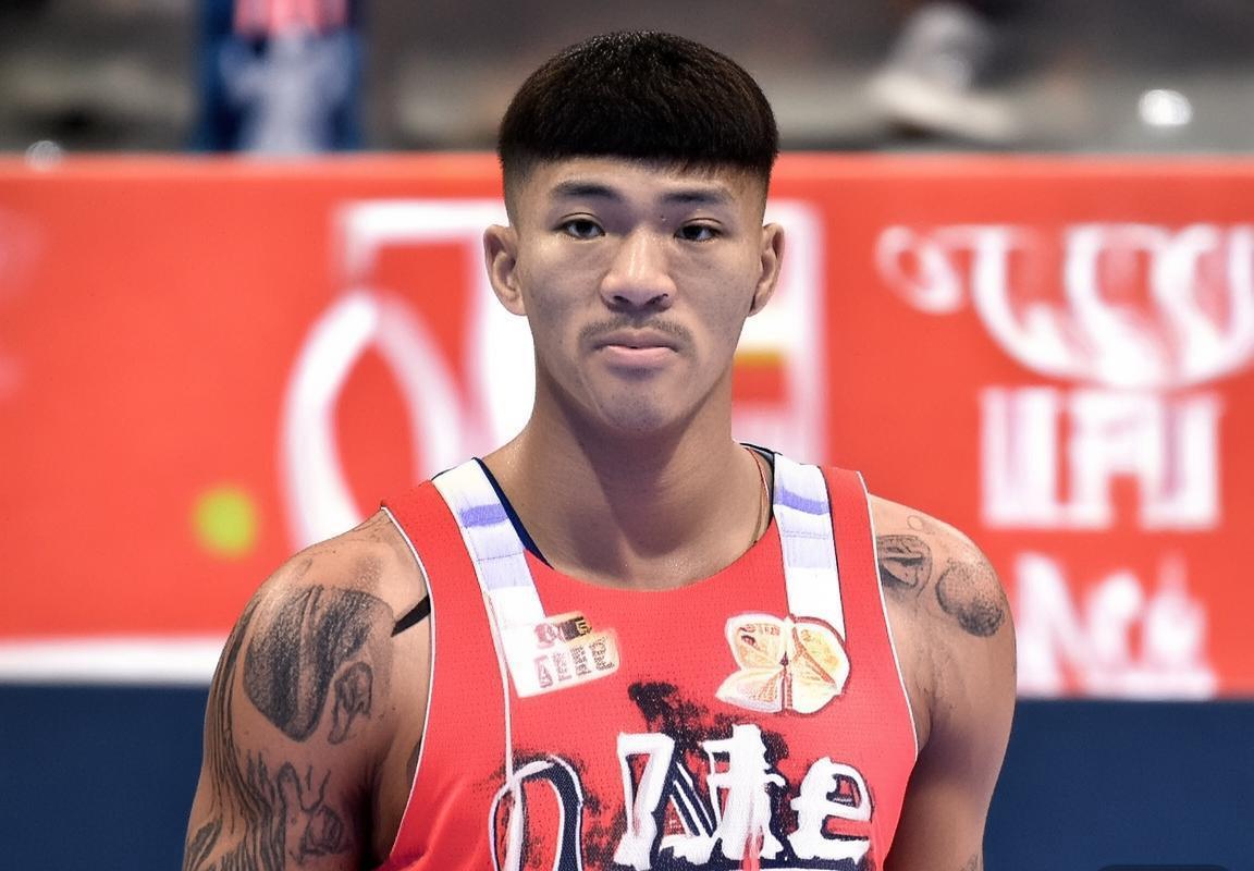 2016NBA骑士VS快船：小球战术对团队协作的巅峰对决(图2)